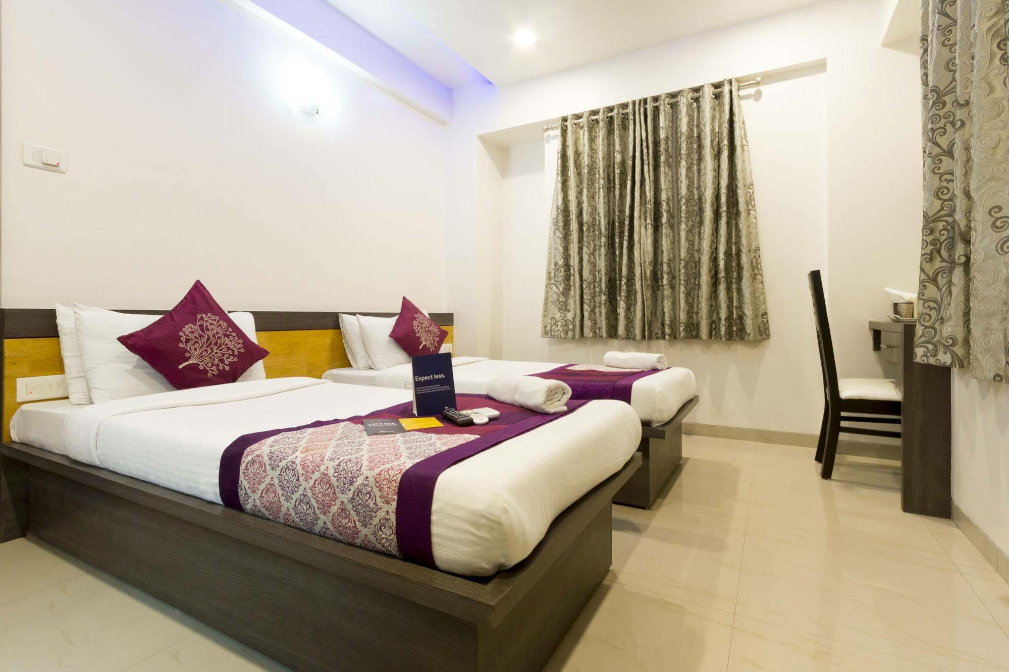 Fabhotel Imperio - Nr Baner Hill Pune Zewnętrze zdjęcie