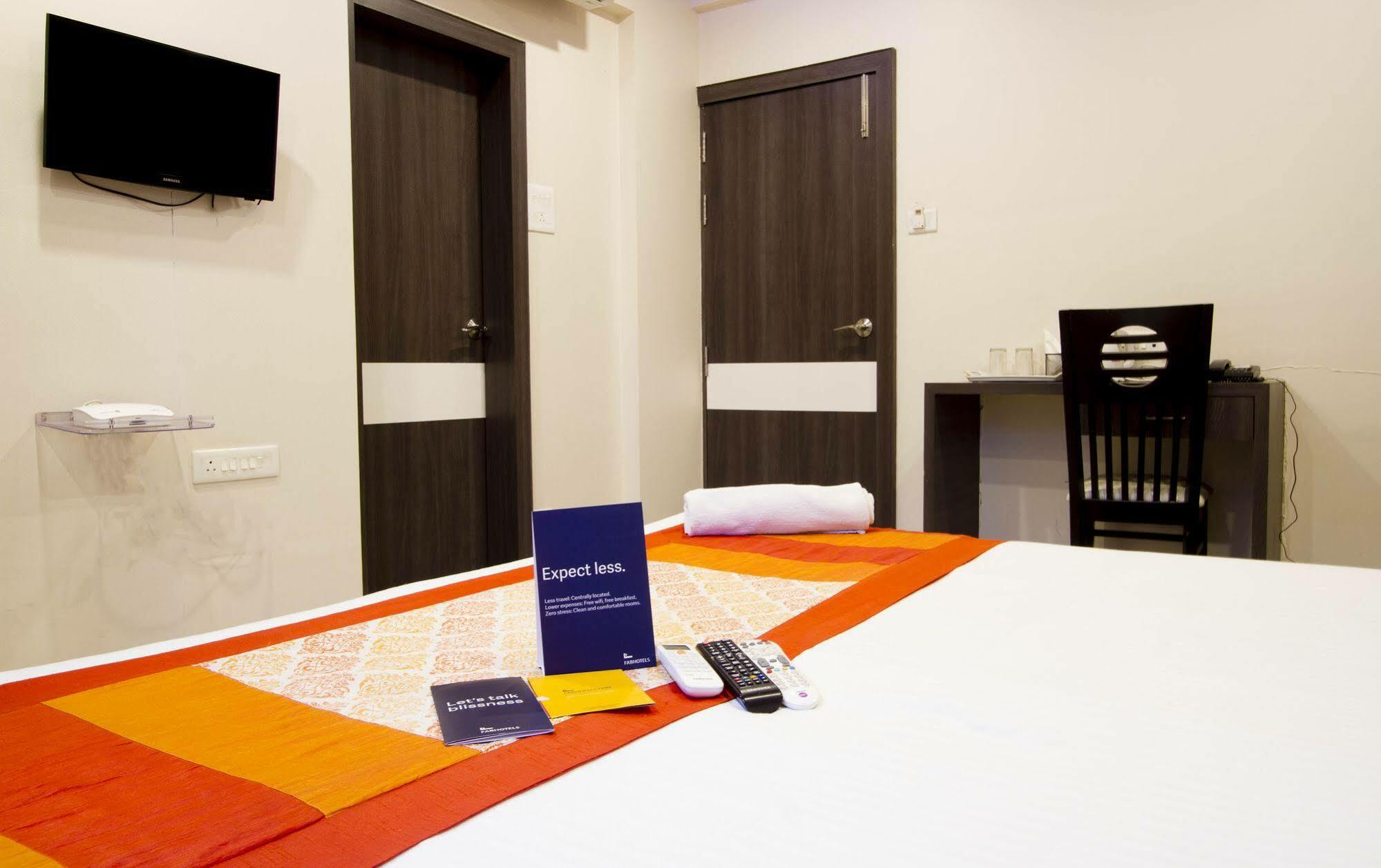 Fabhotel Imperio - Nr Baner Hill Pune Zewnętrze zdjęcie