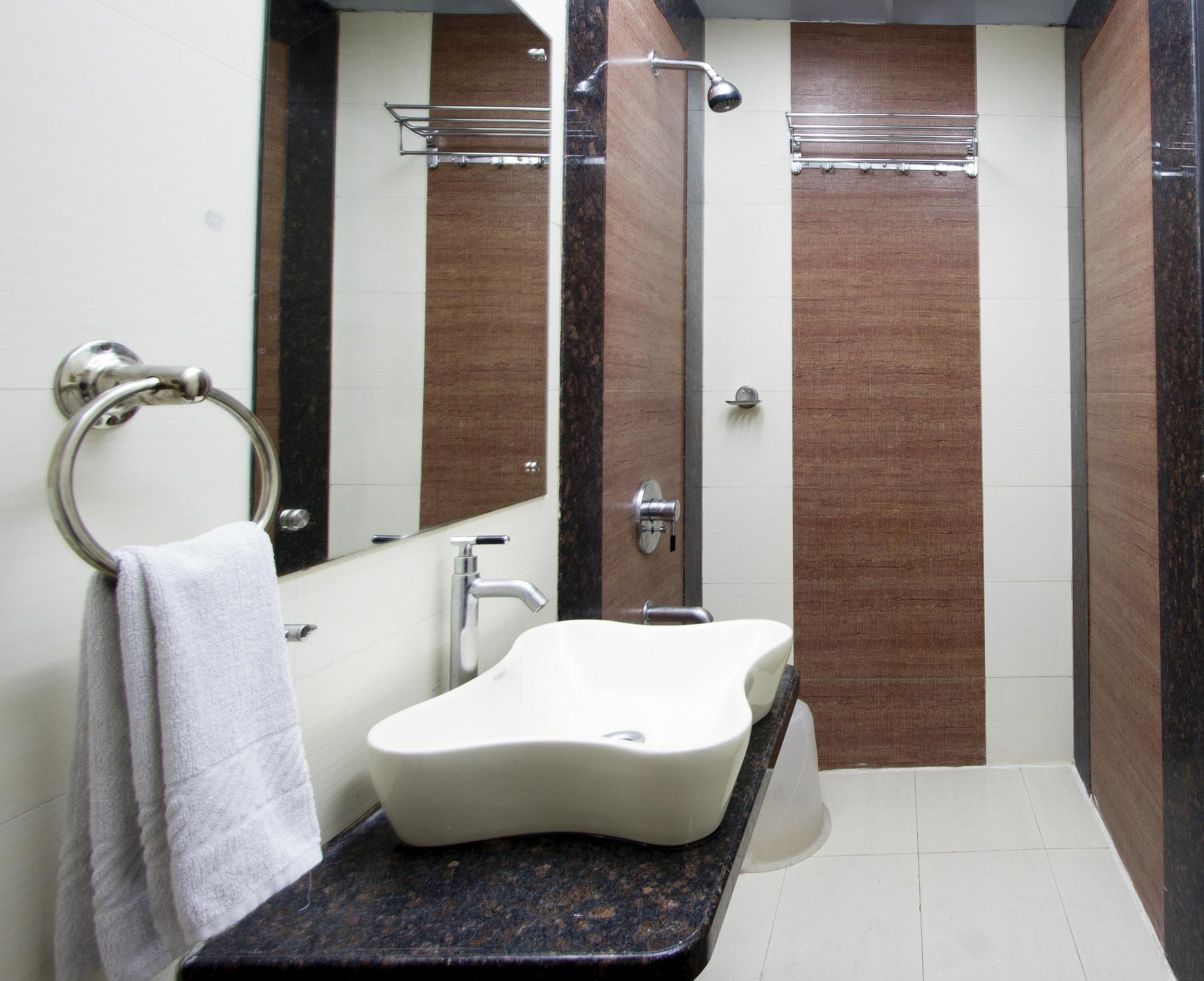 Fabhotel Imperio - Nr Baner Hill Pune Zewnętrze zdjęcie